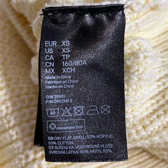 H&M Divided Butter Yellow Women's Knit Cropped Cardigan. Like new. XS. - Picture 5 of 6